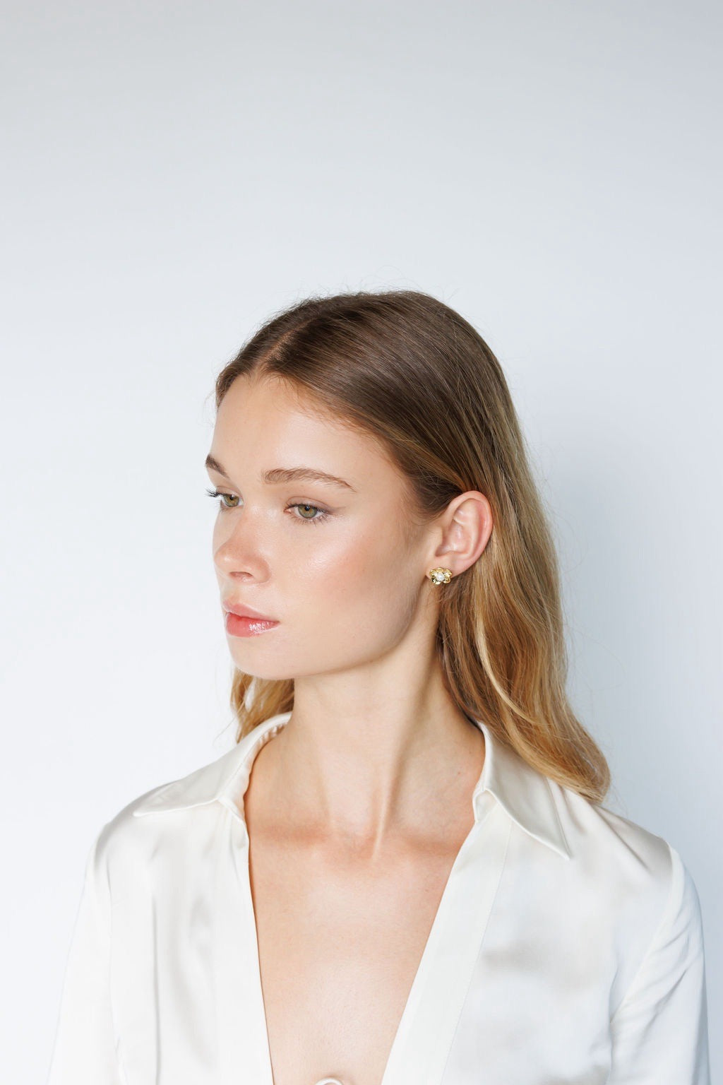 gold flower pearl earrings Waterproof, hypoallergenic unique jewellery Australian black tie affordable