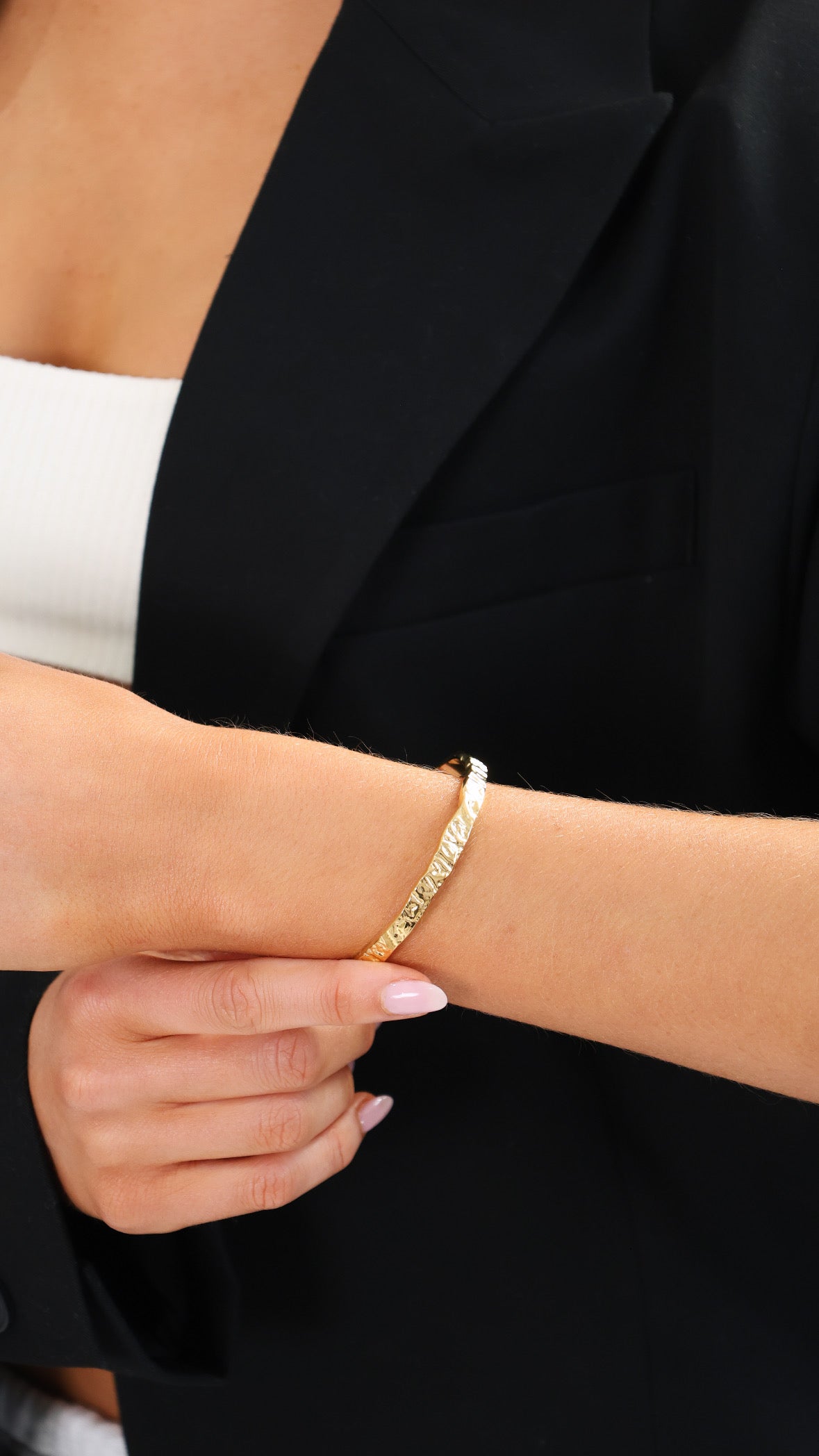 HARPER BANGLE